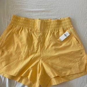 Yellow high-waisted Old Navy shorts NWT